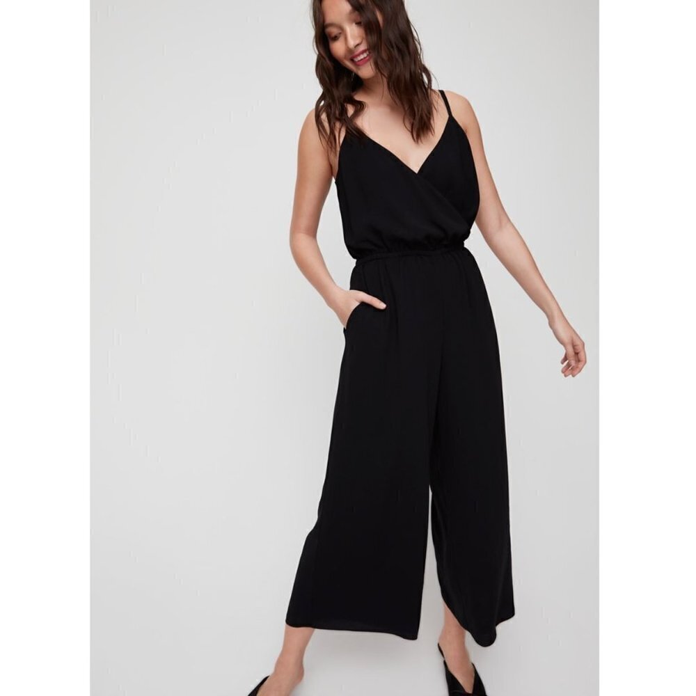Aritzia Wilfred Melodie Jumpsuit V-neck Wide-Leg Black Size Small
